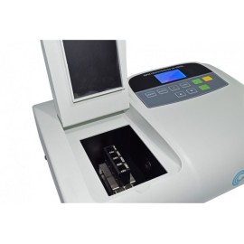 ESPECTROFOTÔMETRO UV/VISÍVEL, 190-1000NM